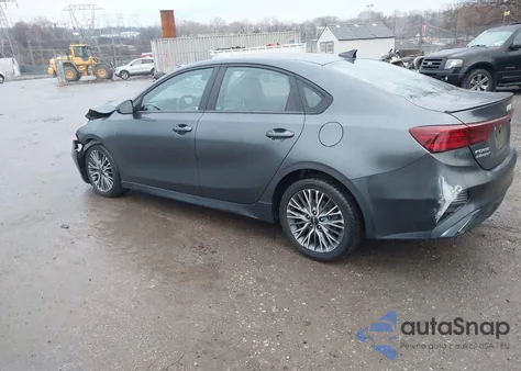 2022 Kia Forte Gt-Line из США, поврежденный, VIN 3KPF54AD0NE434812